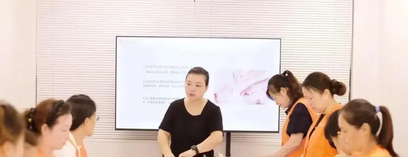 从“保姆阿姨”到“职业家政人”，福建家政