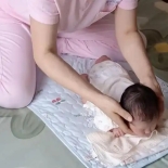 你生完宝宝后请月嫂了吗？